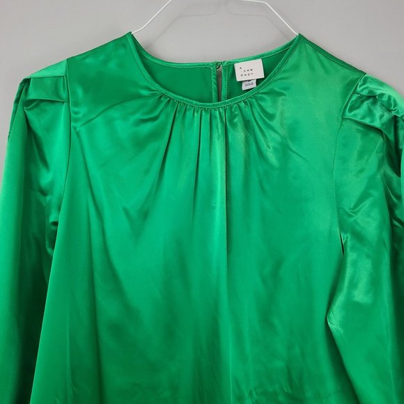 a new day Womens Mini Dress Long Sleeve Satin Green Round Neck Shift Casual M - Picture 2 of 11